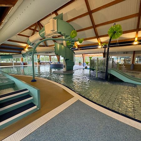Mallard Corner, Cosy Cotswold Lakeview Lodge Саут-Керни Экстерьер фото